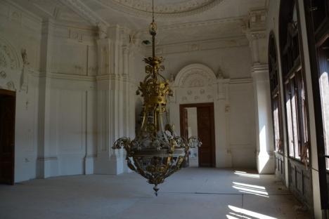 Întoarcerea la strălucire: Episcopia Greco-Catolică vrea să restaureze şi să deschidă publicului Palatul Episcopal (FOTO)