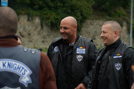 Oamenii legii, pe două roți: Polițiști, jandarmi și frontieriști din toată țara s-au adunat la Oradea, pentru o tură cu motorul (FOTO / VIDEO)