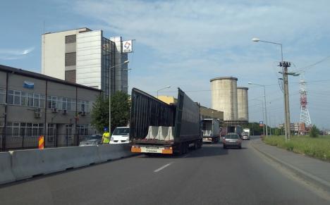 Sensurile şoselei de centură din Oradea, delimitate cu parapeţi de beton (FOTO)