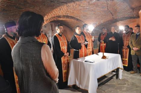 Expoziţie dedicată episcopului martir Valeriu Frenţiu în cripta Catedralei Sfântul Nicolae (FOTO / VIDEO)