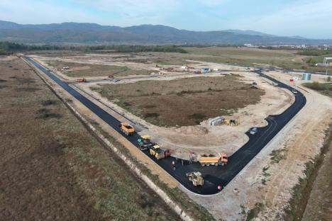 Lucrările la Parcul Industrial din Ștei au ajuns la stadiul de 70%. În ce fază sunt cele de la Marghita și Aleșd (FOTO)