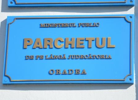 Parchet fără net: Purtătorul de cuvânt al Parchetului Oradea spune că instituţia n-are nici e-mail, nici internet