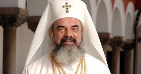 Patriarhul Daniel îşi cere iertare pentru reacţia de după tragedia din Colectiv