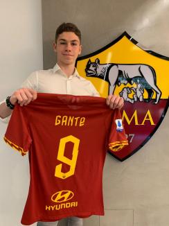 Patrick în atac: La 17 ani, orădeanul Patrick Gânţe este olimpic la matematică şi fotbalist la AS Roma! (FOTO)