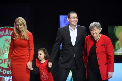 DNA la familia Ponta: Percheziţii la firma şi la locuinţa surorii lui Victor Ponta