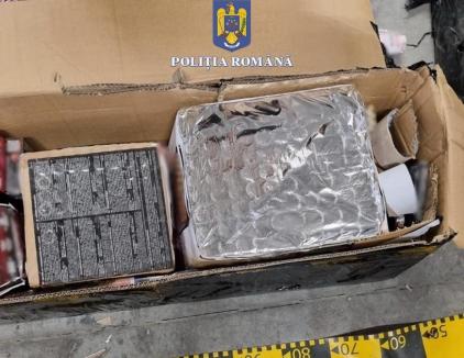 Descinderi la firmele de curierat din Oradea: Aproape 1.300 de kilograme de petarde, baterii de artificii şi rachete au fost confiscate (FOTO)