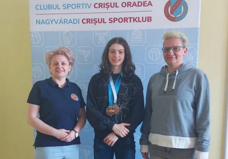 Orădeanca Anastasia Bakó, dublă medaliată la un concurs de înot din Slovenia