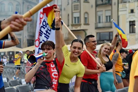 „Generația de suflet” a calificat România în optimi la Euro 2024. Orădenii au sărbătorit în stradă (FOTO/VIDEO)