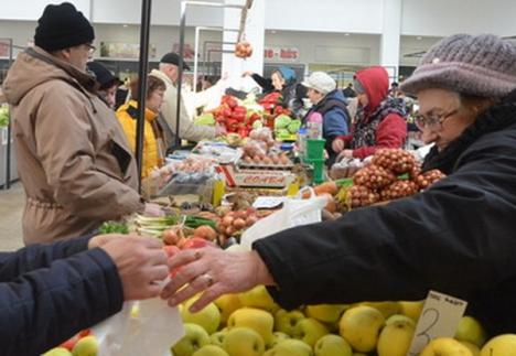 Pieţar în ofsaid: Ce nereguli a descoperit ITM Bihor la piaţa din Beiuş