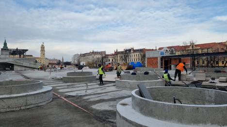 În ce stadiu sunt lucrările la piaţeta de pe strada Independenţei din Oradea (FOTO)