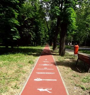 8 luni întârziere! Pista pentru alergare din parcul Brătianu a fost, în sfârşit, finalizată (FOTO)