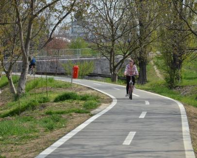 Reţeaua de piste de biciclete din Oradea mai adună 9 kilometri