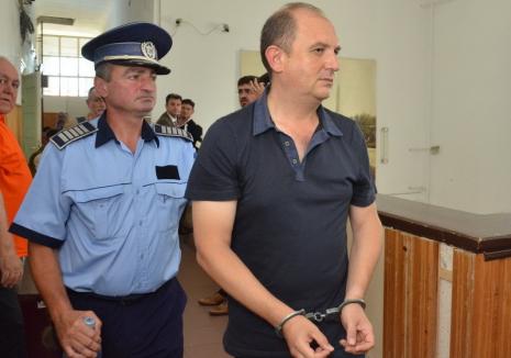 Tribunalul Bihor a decis: Doctorul Ovidiu Pleşa rămâne în închisoare