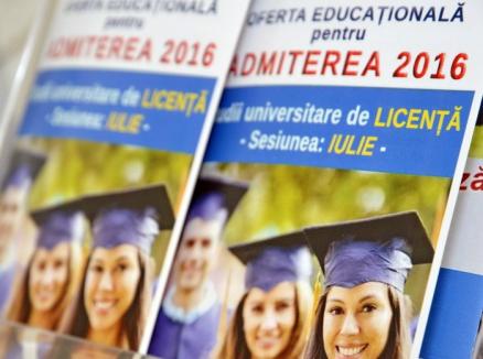 Pregătiri pentru admitere: Universitatea a împărţit facultăţilor locurile bugetate şi a stabilit taxele pentru următorul an universitar