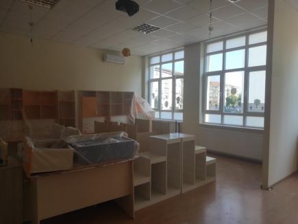 Lucrări de reparații în școli și grădinițe din Oradea, înainte de începerea noului an școlar (FOTO)