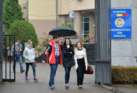 Se caută profi! 27 de posturi didactice scoase la concurs la Universitate