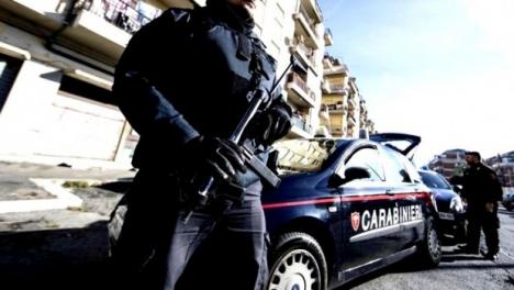 Un tânăr român, anchetat în Italia pentru legături cu organizaţii teroriste
