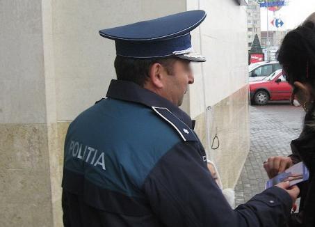 Efectul DNA: Poliţiştii nu se înghesuie să devină şefi de post în Pietroasa şi Cărpinet