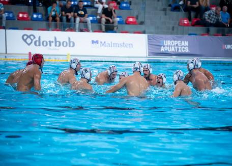 CSM Oradea s-a impus cu 8-7 în faţa Spandau Berlin şi e pe primul loc în turneul Ligii Campionilor Europeni (FOTO)