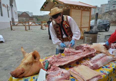 O nouă ediţie a Ignatului în Cetatea Oradea: Iubitorii bucătăriei tradiționale, invitaţi, sâmbătă, la o nouă pomană a porcului, de Ignat