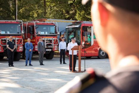Incendiile din Grecia: Pompierii bihoreni au revenit acasă, unul dintre ei a primit Emblema de Onoare a MAI (FOTO / VIDEO)
