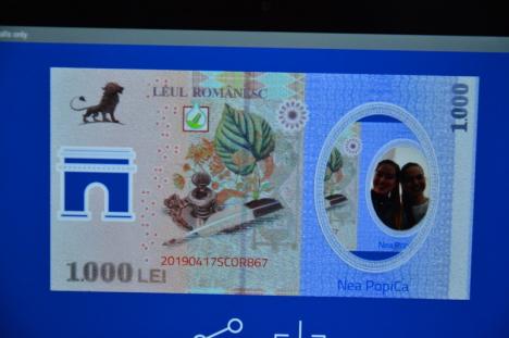 BNR Bihor şi-a deschis porţile: Liceenii orădeni și-au pus faţa pe bancnote de 1.000 de lei (FOTO)