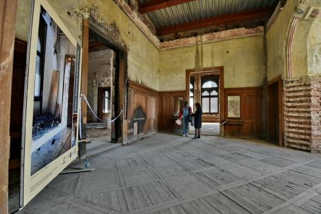 Cum arată palatul Episcopiei Greco-Catolice din Oradea la aproape patru ani după incendiul devastator (FOTO)