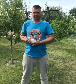 Campionatul porumbeilor voiajori: Familia Szekely a câştigat etapa de fond şi Marius Şandro etapa de viteză