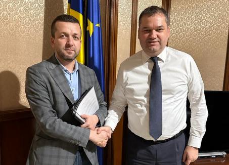 Bazinul Crișul, liceul german și două grădinițe din Oradea vor fi reabilitate prin PNRR. Birta și Cseke au semnat contractele la București