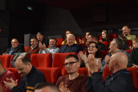 Filmul „Hai, România! - Povestea Generației de Aur” a fost lansat la Oradea, în prezenţa unuia dintre protagonişti, Emerich Ienei! (FOTO)