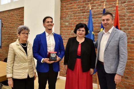 Școlile „europene” din Bihor au fost premiate, una dintre ele chiar a șaptea oară. Care este secretul (FOTO)