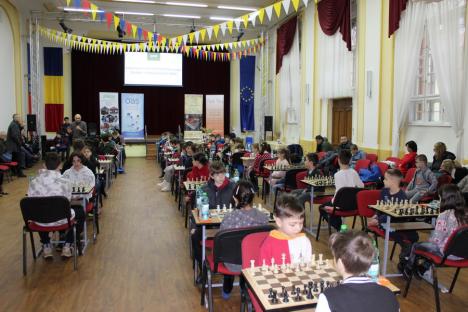 Circuitul lunar de şah pentru copii şi-a desemnat câştigătorii primelor două etape