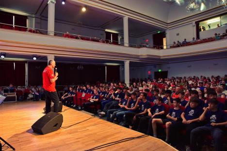 CSM CSU Oradea şi-a prezentat noul lot. Radovan Markovic a fost introdus în Hall of Fame (FOTO)