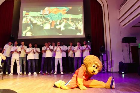 CSM CSU Oradea şi-a prezentat noul lot. Radovan Markovic a fost introdus în Hall of Fame (FOTO)