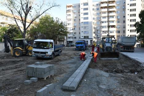 Operaţiunea 'Demolarea': Primăria Oradea amenajează 500 de parcări de domiciliu pe locul a 200 de garaje (FOTO / VIDEO)