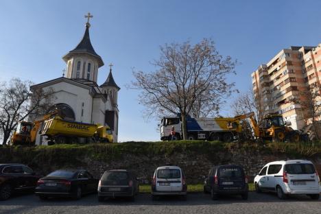 Constructorii au început săpăturile la prima parcare de tip park and ride din Oradea (FOTO / VIDEO)