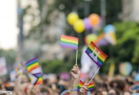 Evenimentele care ocupă parcurile din Oradea în ziua manifestării Pride sunt organizate, aproape toate, de entități religioase