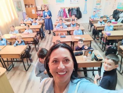 'Fii curajos, vorbeşte': Peste 1.000 de elevi din Bihor, încurajaţi să-şi exprime sentimentele şi să ia cuvântul în faţa colegilor (FOTO)