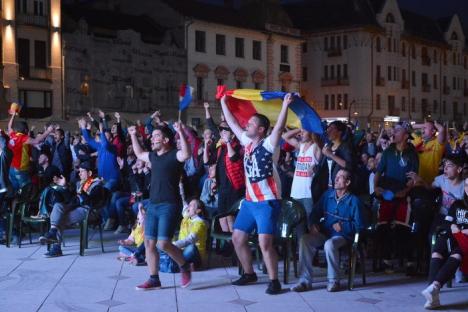 Franţa - România 2-1. Mii de orădeni au urmărit meciul în Piaţa Unirii (FOTO / VIDEO)