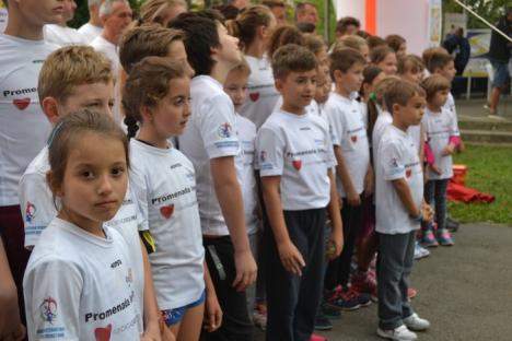 De dragul inimilor: Peste 120 de orădeni, în mare parte copii, au alergat duminică dimineaţa în Parcul Brătianu (FOTO/VIDEO)