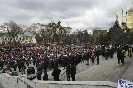 Tensiuni în Republica Moldova: Protest antiguvernamental amplu la Chișinău, organizat de forţe proruse (FOTO)