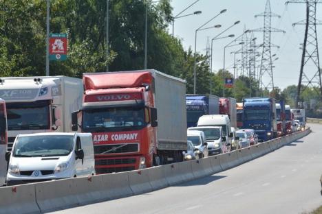 Greva transportatorilor rutieri a blocat centura Oradiei (FOTO/VIDEO)