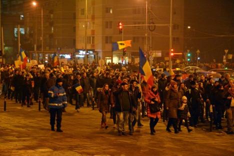 Oradea s-a trezit: Peste 3000 de manifestanți la protestul de miercuri seară (FOTO / VIDEO)