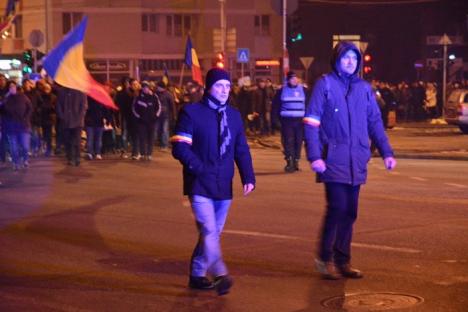 Protest în Piaţa Unirii împotriva ordonanţelor anti-justiţie: 'Dragnea nu uita, Romania nu-i a ta!' (FOTO/VIDEO)