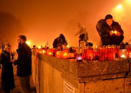 Protest îndoliat, sâmbătă seara, în Parcul 1 Decembrie (FOTO)