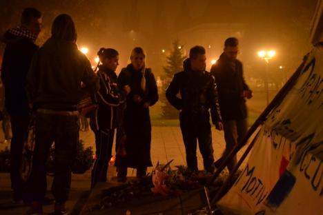 Protest îndoliat, sâmbătă seara, în Parcul 1 Decembrie (FOTO)