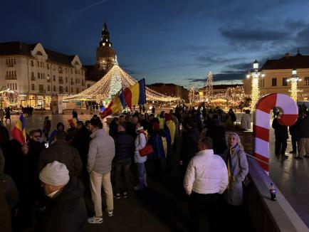 O primă manifestație pro-Georgescu în Oradea: „Este trup și suflet alături de popor” (FOTO/VIDEO)