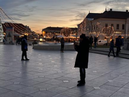 O primă manifestație pro-Georgescu în Oradea: „Este trup și suflet alături de popor” (FOTO/VIDEO)