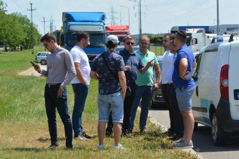 Claxoane împotriva abuzurilor: 100 de camioane şi TIR-uri la protestul transportatorilor pe artere circulate din Oradea (FOTO / VIDEO)