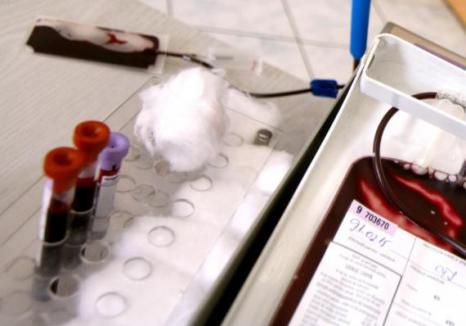 Angajaţi de la Centrul de Transfuzii Slobozia vindeau sânge ilegal. 7 oameni au murit 